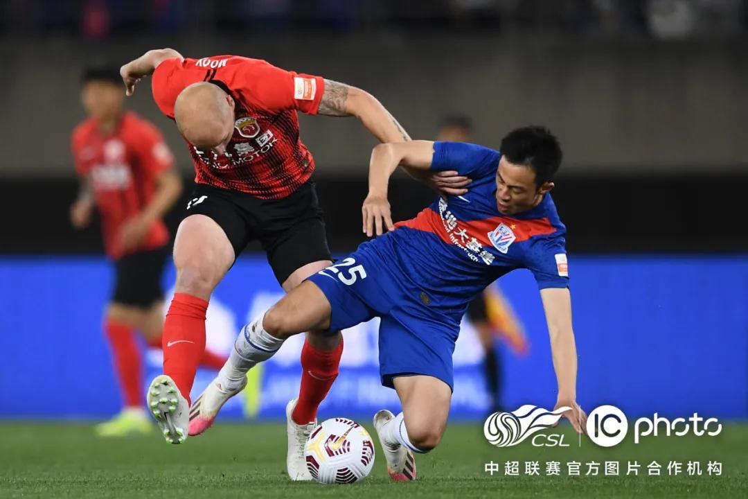 تشكيلة نهائي دوري أبطال أوروبا 2022تحليل مفصل للفرق واللاعبين