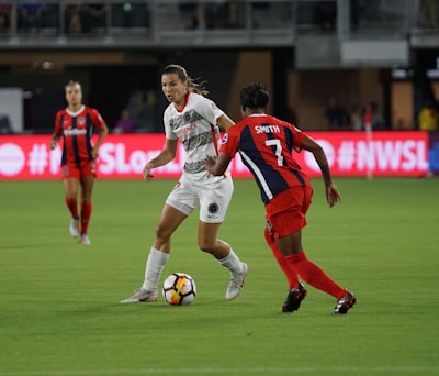 بثمباشرمباراهالاهليوبيراميدزالانكلماتريدمعرفتهعنالمواجهةالنارية