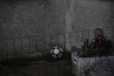 ملخص مباراة الأهلي السعودي والرائد اليومفوز ثمين للفريق الملكي