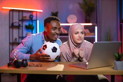 ملخص مباراة ليفربول وإيفرتون اليومصراع ملحمي في الديربي المرير
